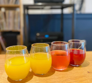 Fresh orange and fruit juices